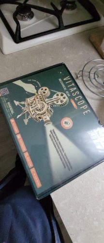 Vitascope Mechanical Movie Projector Kit photo review