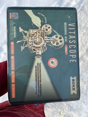 Vitascope Mechanical Movie Projector Kit photo review